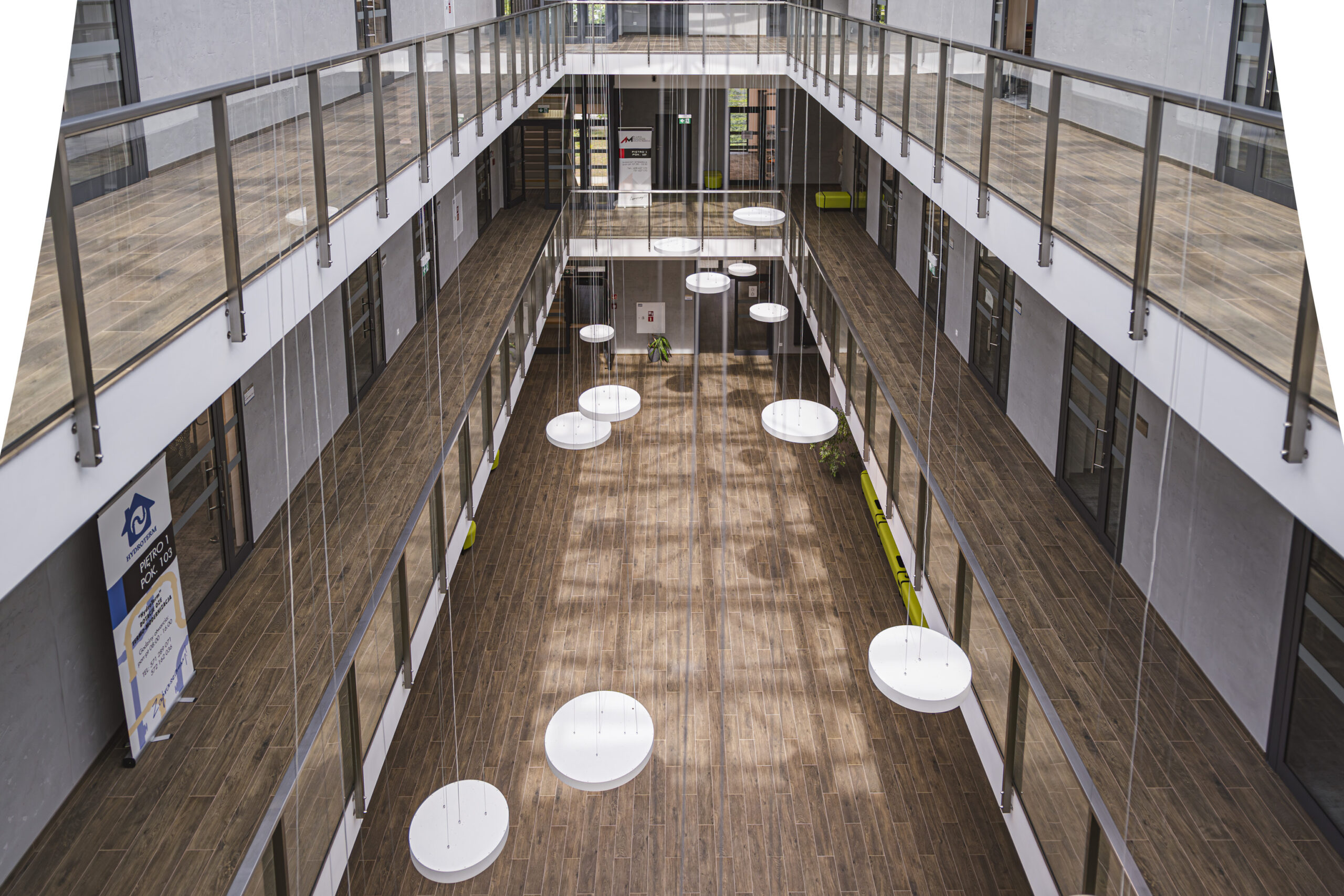 Hol (244 m²)