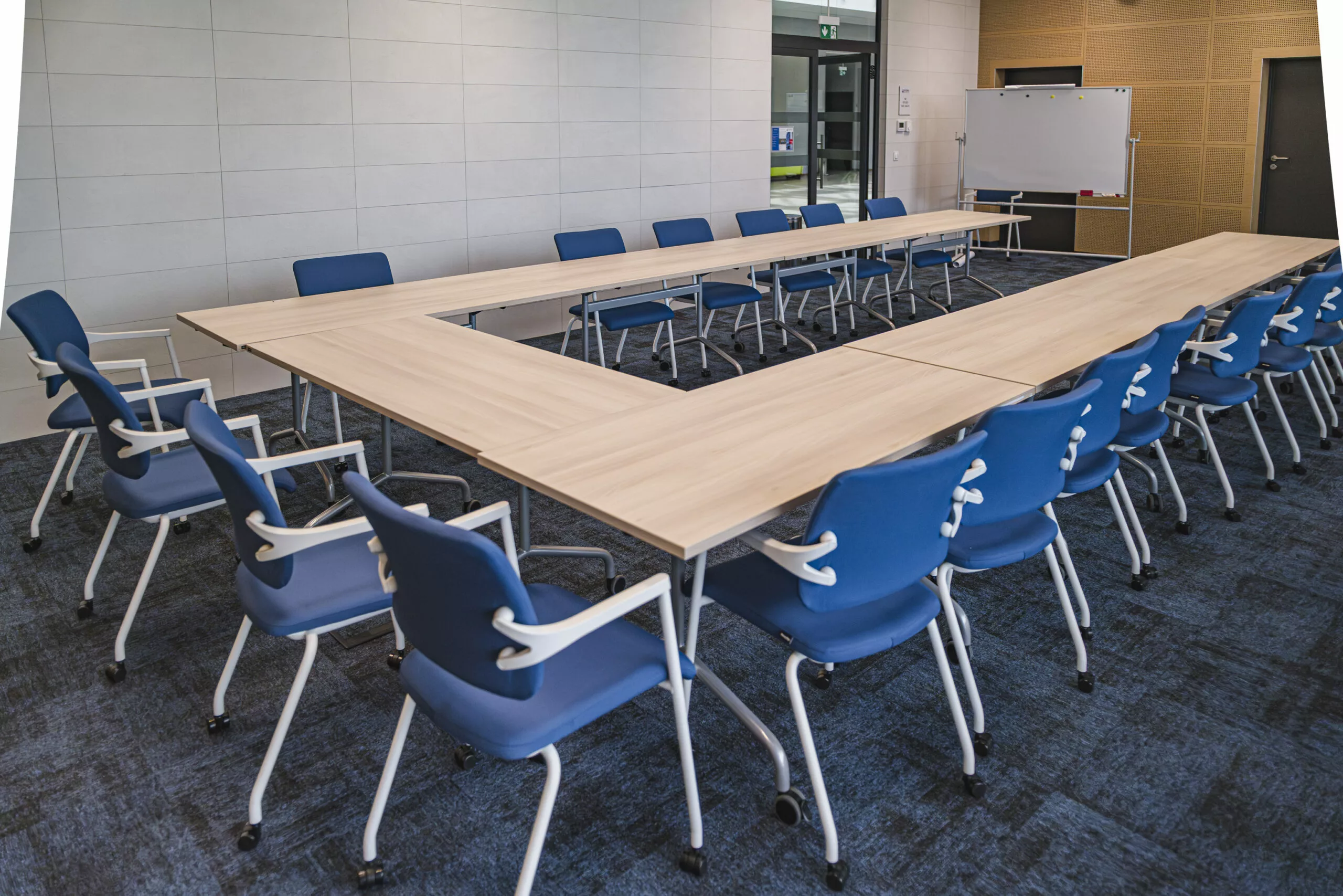 Przestrzeń biurowa 2